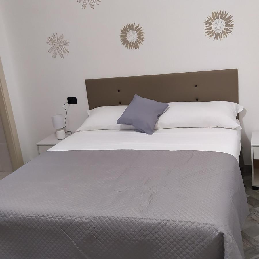 Bell'Albenga Hotel ภายนอก รูปภาพ